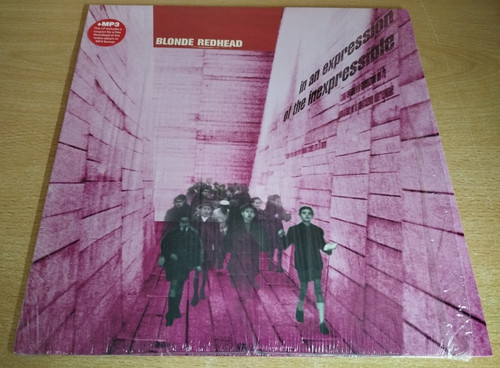 Blonde redhead in - ‎–,